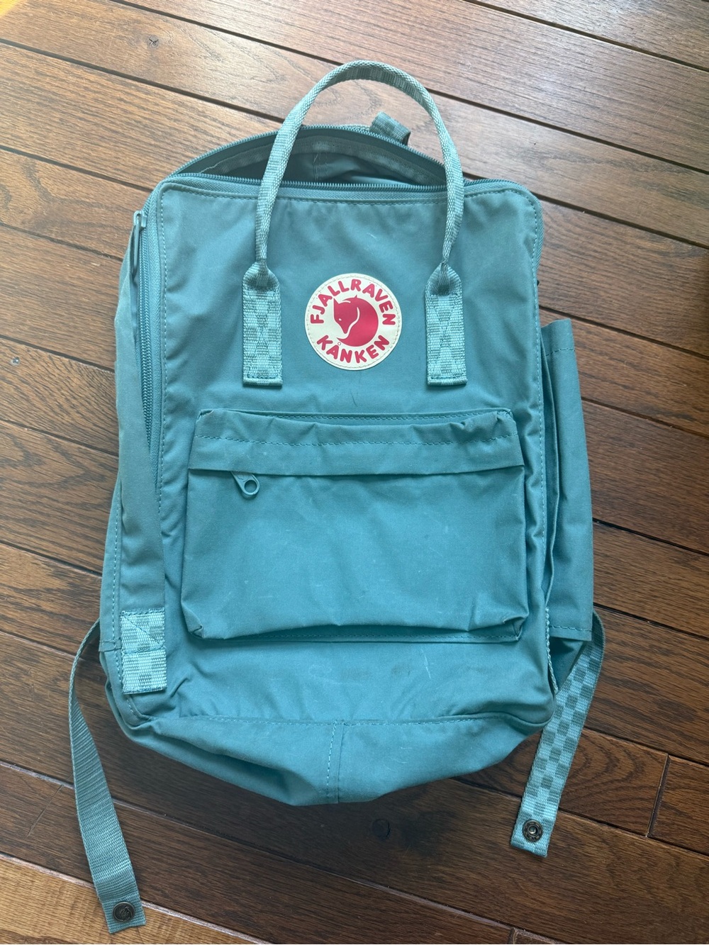 Fjallraven Kånken Backpack in Teal Green